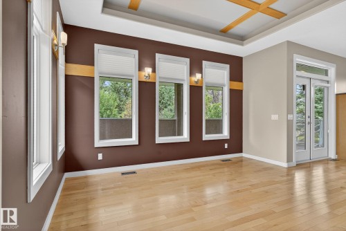 15860 41 Avenue, Edmonton, AB - Indoor Photo Showing Other Room