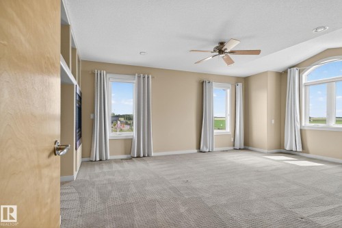 15860 41 Avenue, Edmonton, AB - Indoor Photo Showing Other Room