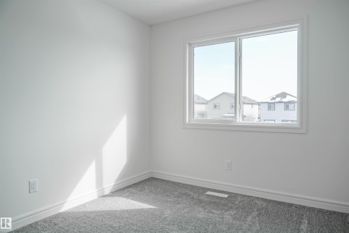 1182 South Creek Wynd, Stony Plain, AB - Indoor Photo Showing Other Room