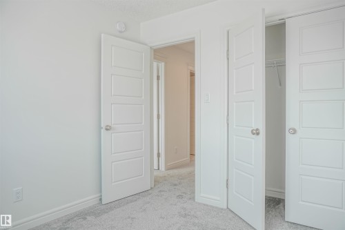 1182 South Creek Wynd, Stony Plain, AB - Indoor Photo Showing Other Room