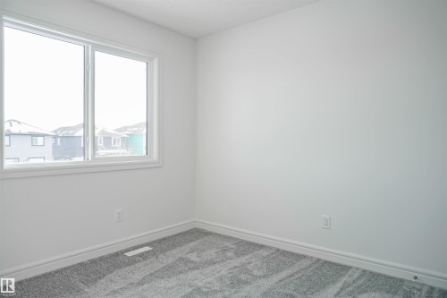 1182 South Creek Wynd, Stony Plain, AB - Indoor Photo Showing Other Room