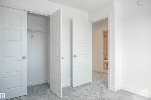 1182 South Creek Wynd, Stony Plain, AB - Indoor Photo Showing Other Room