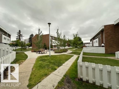 512 2908 116A Avenue, Edmonton, AB - Outdoor