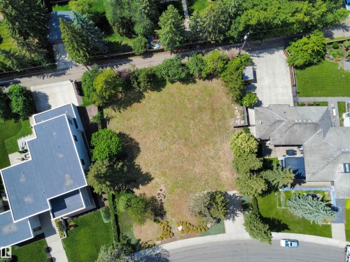 9716 Riverside Drive, Edmonton, AB 