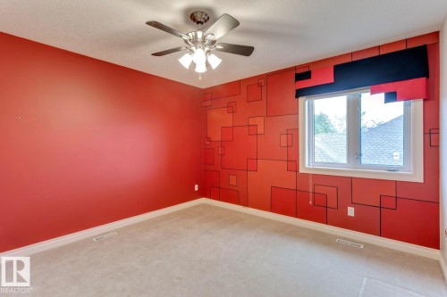 957 Hollingsworth Bend, Edmonton, AB - Indoor Photo Showing Other Room