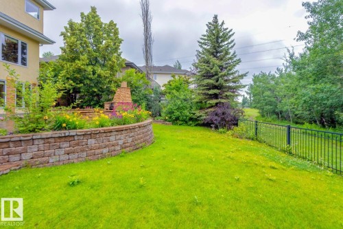 957 Hollingsworth Bend, Edmonton, AB - Outdoor