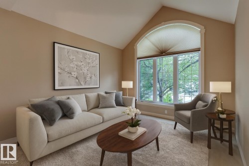 957 Hollingsworth Bend, Edmonton, AB - Indoor Photo Showing Living Room