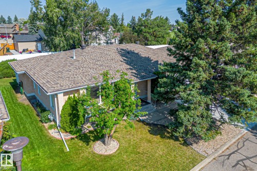 1126 105 Street, Edmonton, AB - Outdoor