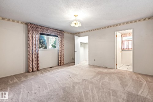 1126 105 Street, Edmonton, AB - Indoor Photo Showing Other Room
