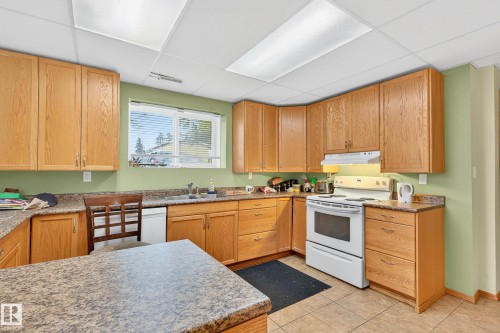 12414 112 Avenue, Edmonton, AB - Indoor Photo Showing Kitchen With Double Sink