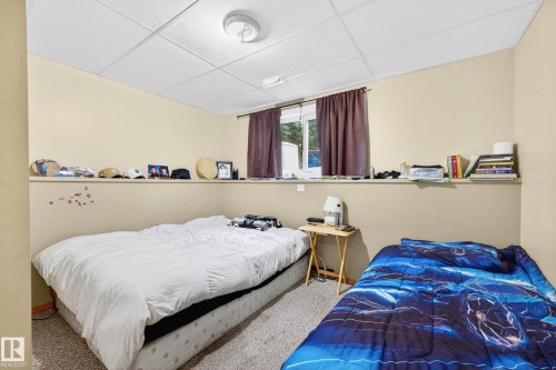 12414 112 Avenue, Edmonton, AB - Indoor Photo Showing Bedroom