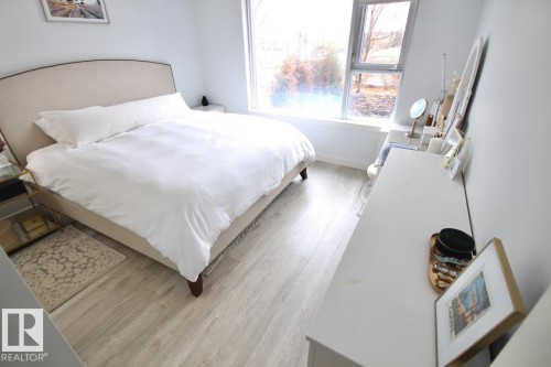 105 2612 109 Street, Edmonton, AB - Indoor Photo Showing Bedroom