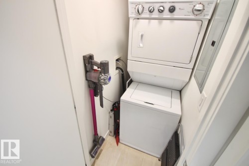 105 2612 109 Street, Edmonton, AB - Indoor Photo Showing Laundry Room