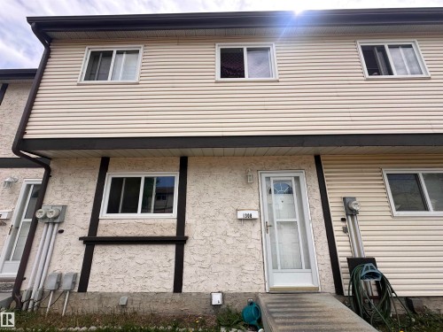 1308 LAKEWOOD W  Edmonton, AB T6K 3P2