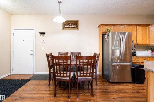 #117 226 Macewan Road Sw, Edmonton, AB - Indoor Photo Showing Dining Room