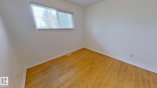 3432 81 Street, Edmonton, AB - Indoor Photo Showing Other Room