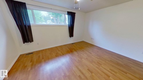 3432 81 Street, Edmonton, AB - Indoor Photo Showing Other Room