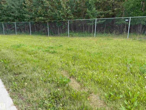 5202 39 Street, Drayton Valley, AB 