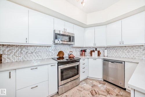 707 10108 125 Street, Edmonton, AB - Indoor Photo Showing Kitchen