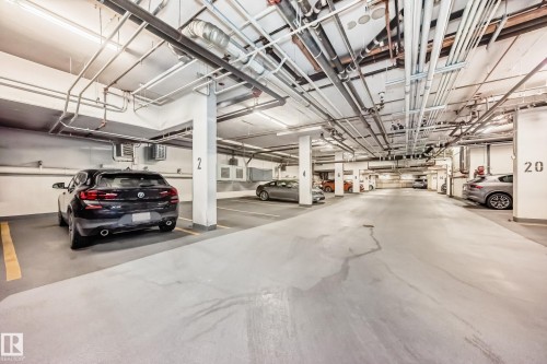 707 10108 125 Street, Edmonton, AB - Indoor Photo Showing Garage