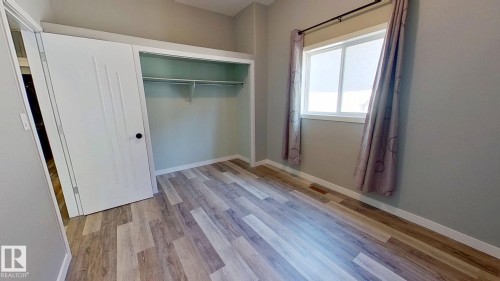 29 Rue Bouchard, Beaumont, AB - Indoor Photo Showing Other Room