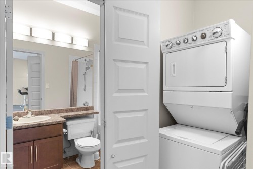 405 304 Ambleside Link, Edmonton, AB - Indoor Photo Showing Laundry Room