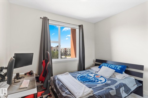 405 304 Ambleside Link, Edmonton, AB - Indoor Photo Showing Bedroom