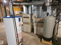 Utilities with gas water heater - 
