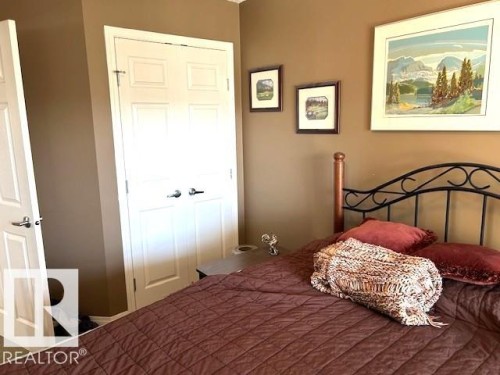 212 616 Mcallister Loop, Edmonton, AB - Indoor Photo Showing Bedroom