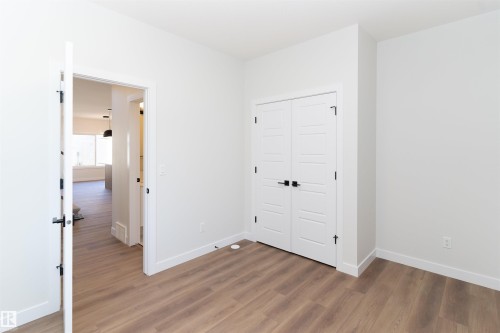 3036 Dixon Landing, Edmonton, AB - Indoor Photo Showing Other Room