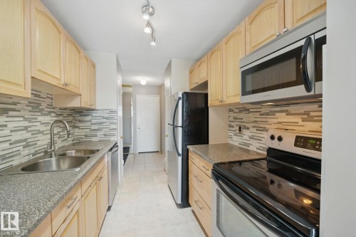 1201 9835 113 Street, Edmonton, AB - Indoor Photo Showing Kitchen With Double Sink