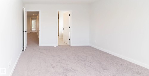 3026 Dixon Landing, Edmonton, AB - Indoor Photo Showing Other Room