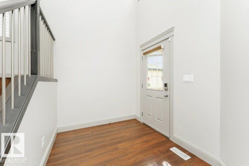 6116 10 Avenue, Edmonton, AB - Indoor Photo Showing Other Room