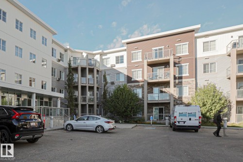 426 812 Welsh Drive, Edmonton, AB - Outdoor With Balcony With Facade