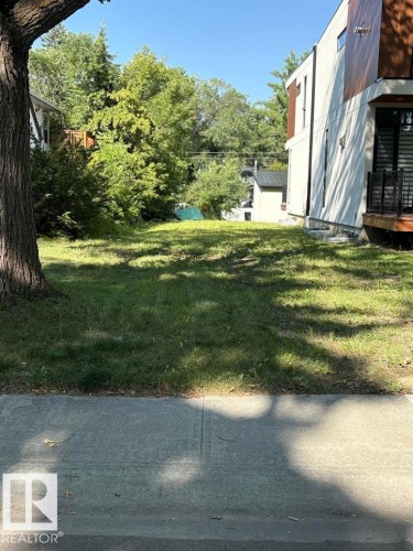 9230 117 Street Nw, Edmonton, AB 