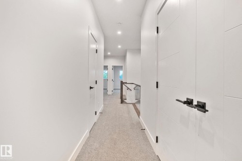 11032 128 Street, Edmonton, AB - Indoor Photo Showing Other Room