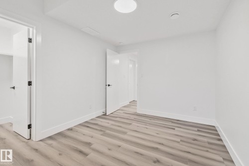 11032 128 Street, Edmonton, AB - Indoor Photo Showing Other Room
