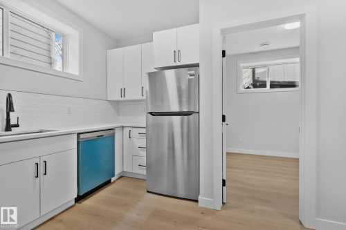 12715 114 Street, Edmonton, AB - Indoor Photo Showing Kitchen With Stainless Steel Kitchen