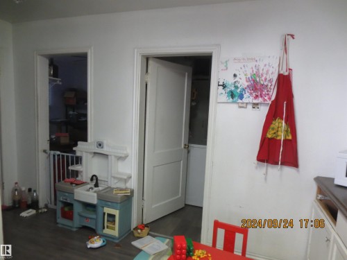 4619 4 Avenue, Edson, AB - Indoor