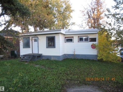 4615 4 Avenue, Edson, AB - Outdoor