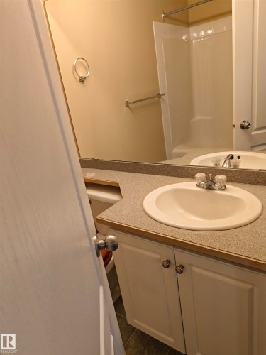209 7511 171 Street, Edmonton, AB - Indoor Photo Showing Bathroom
