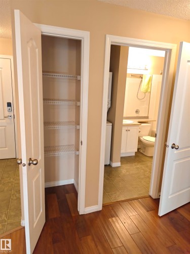 209 7511 171 Street, Edmonton, AB - Indoor