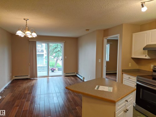 209 7511 171 Street, Edmonton, AB - Indoor Photo Showing Kitchen