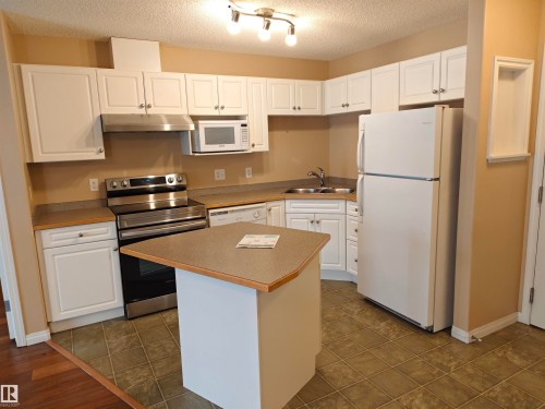 209 7511 171 Street, Edmonton, AB - Indoor Photo Showing Kitchen With Double Sink