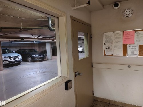 209 7511 171 Street, Edmonton, AB - Indoor