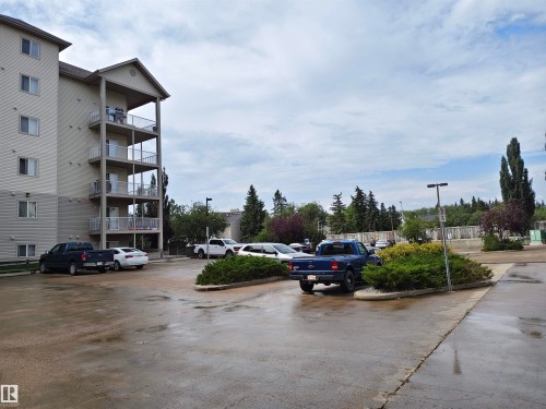 209 7511 171 Street, Edmonton, AB - Outdoor