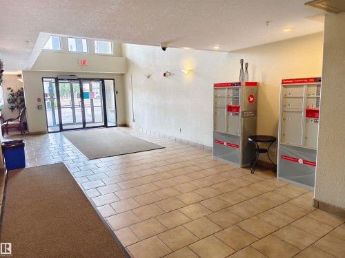 209 7511 171 Street, Edmonton, AB - Indoor Photo Showing Other Room