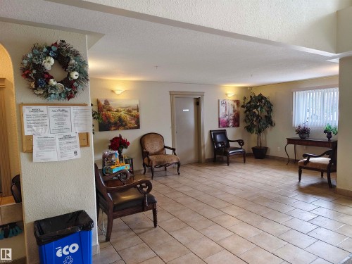 209 7511 171 Street, Edmonton, AB - Indoor