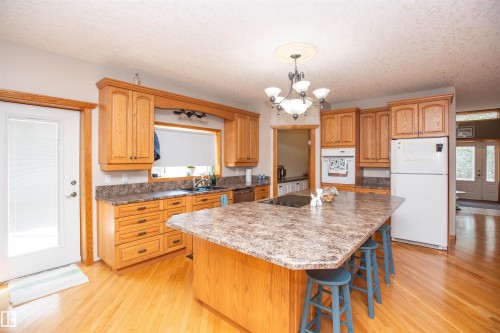 #2-26412 Twp Rd 594, Rural Westlock County, AB - Indoor Photo Showing Kitchen With Double Sink