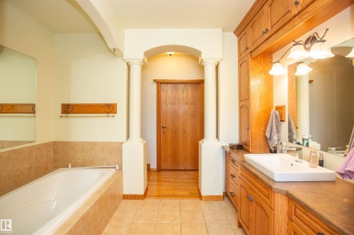 #2-26412 Twp Rd 594, Rural Westlock County, AB - Indoor Photo Showing Bathroom